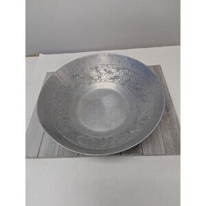 Vintage Everlast Metal Hand Forged Hammered Aluminum Serving Dish Bowl